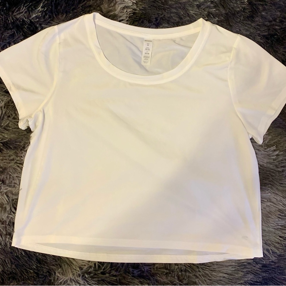Women’s Marika White Cropped Scoop Neck Tee Size M